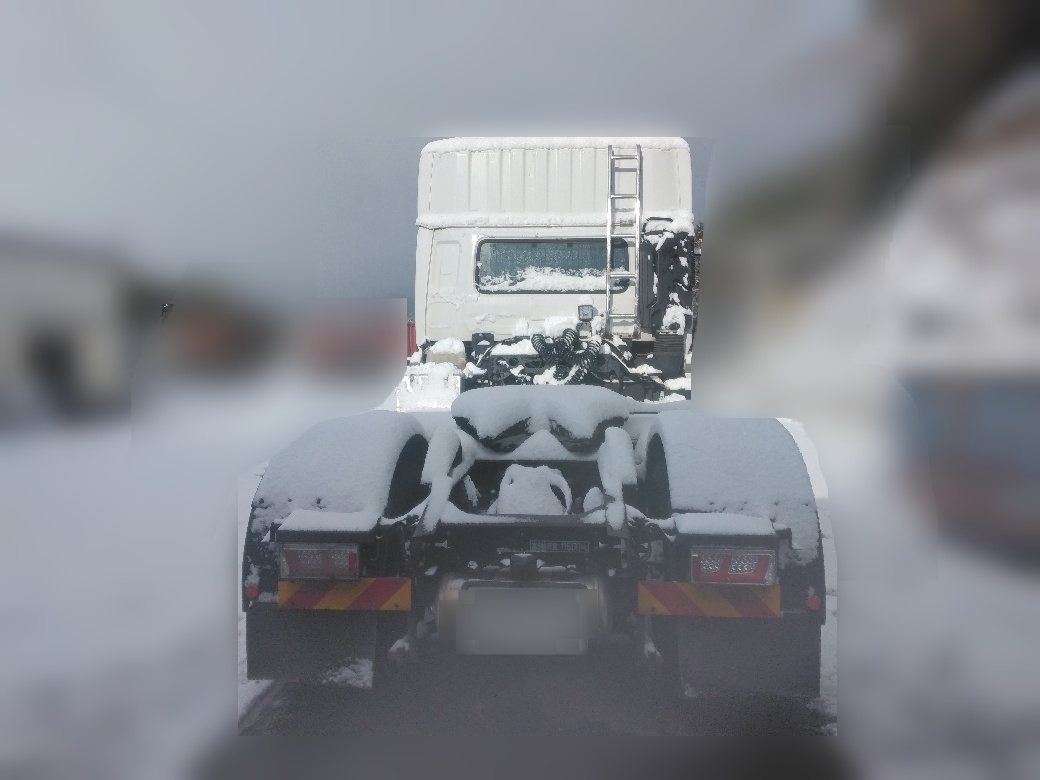 UDトラックス クオン 2PG-GK5AABの買取写真3