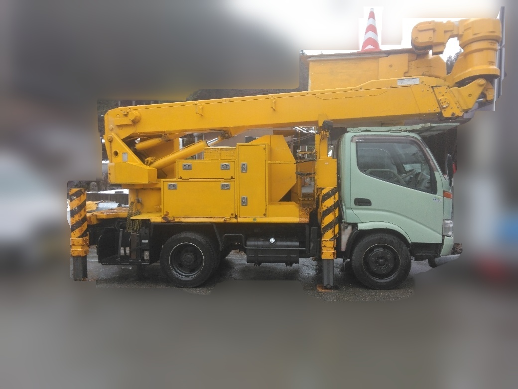 日野 デュトロ BDG-XZU354の買取写真3