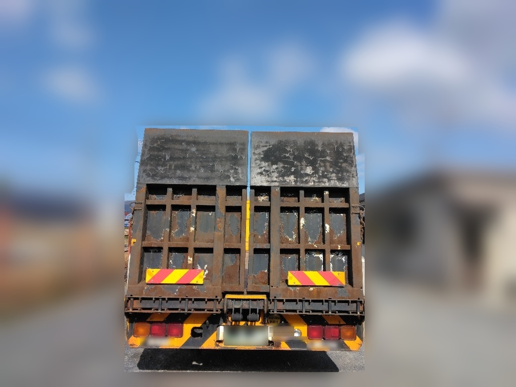 日野 プロフィア QKG-FW1EWBAの買取写真4