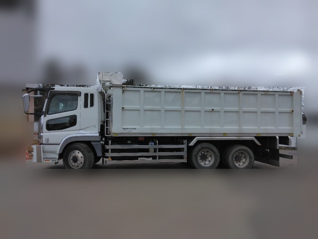 三菱ふそう スーパーグレート BDG-FV50JYの買取写真4