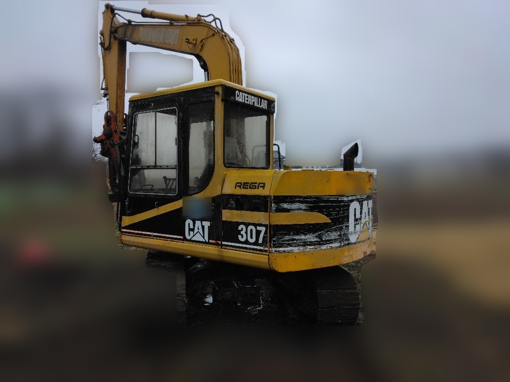 CAT 油圧ショベル 307の買取写真3