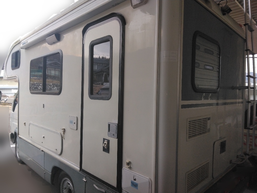 トヨタ カムロード KG-LY162改の買取写真3