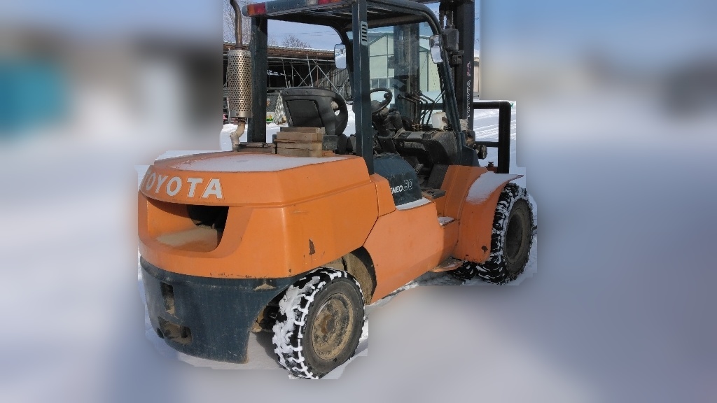 トヨタ フォークリフト 02-7FDA50の買取写真4