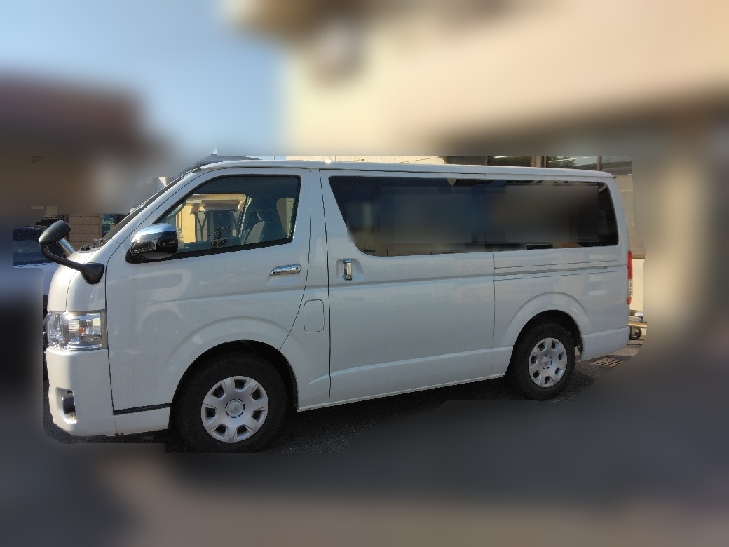 トヨタ ハイエース QDF-KDH201Vの買取写真4