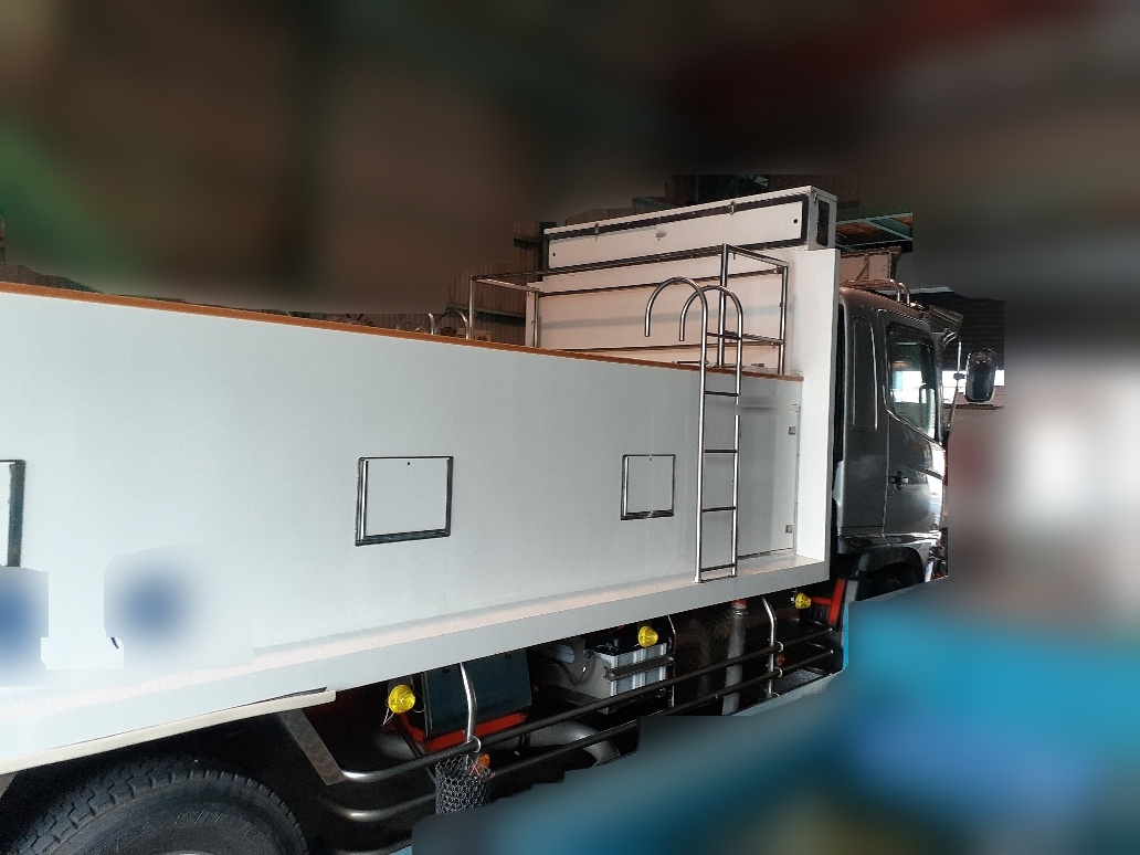 日野 レンジャー ADG-FD8JJWAの買取写真3