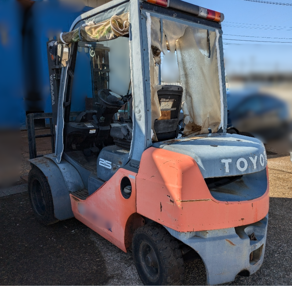 トヨタ フォークリフト 02-8FD25の買取写真3