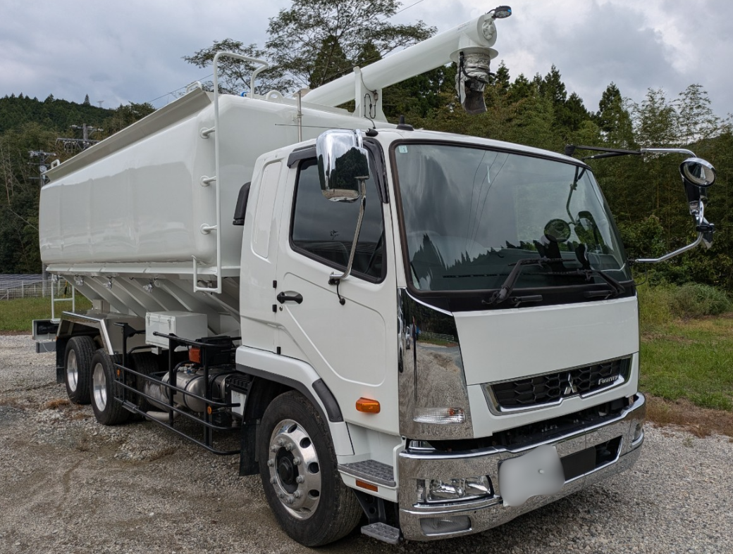 三菱ふそう ファイター 令和6年式 2DG-FQ62Fの買取写真