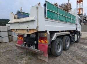 UDトラックス クオン QKG-CW5XLの買取写真4