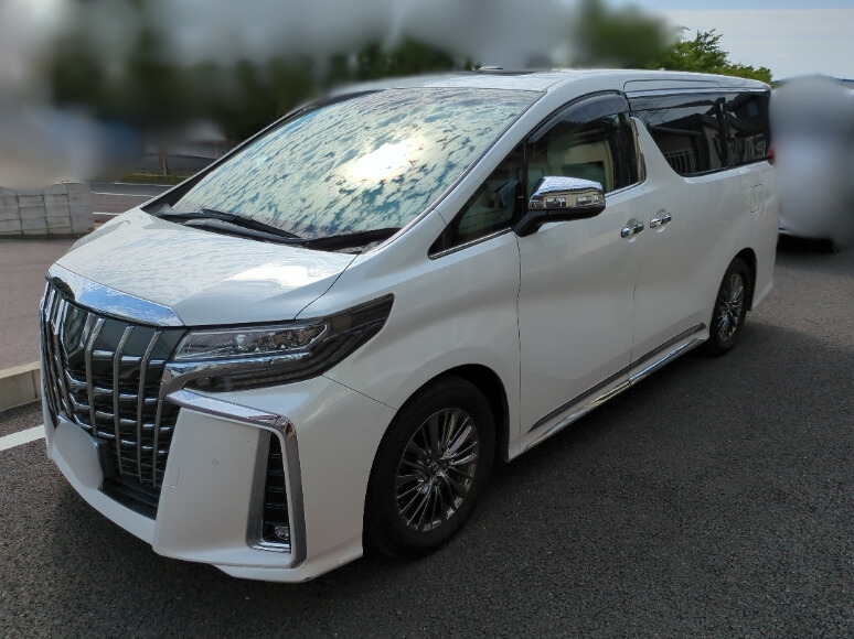 トヨタ アルファード DBA-GGH30Wの買取写真2