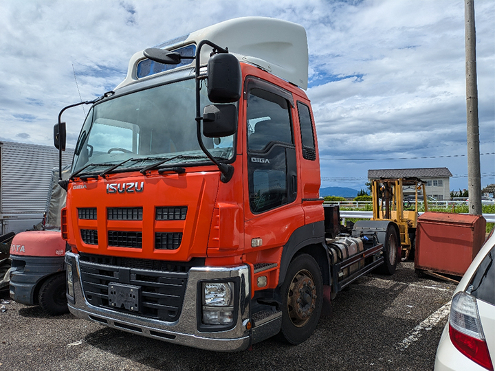 いすゞ ギガ QKG-EXD52AGの買取写真2