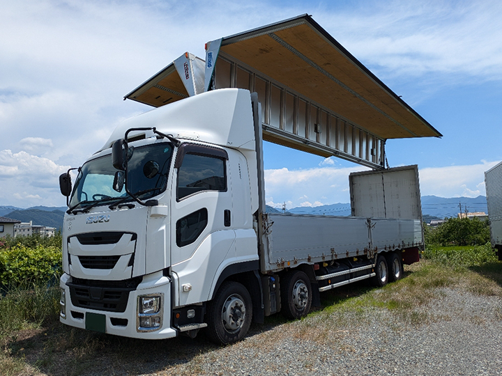 いすゞ ギガ 2PG-CYJ77Cの買取写真3