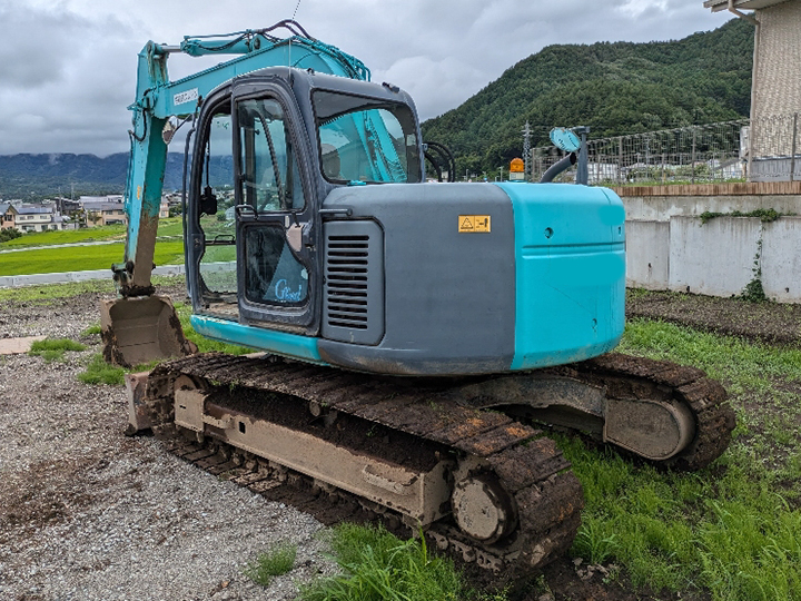 コベルコ 油圧ショベル SK135SR-1ESの買取写真4