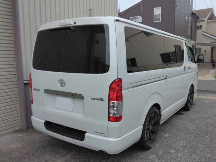 トヨタ ハイエース 3BF-TRH200Vの買取写真4