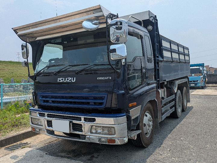いすゞ ギガ 平成14年式 KL-CXZ51K3の買取写真