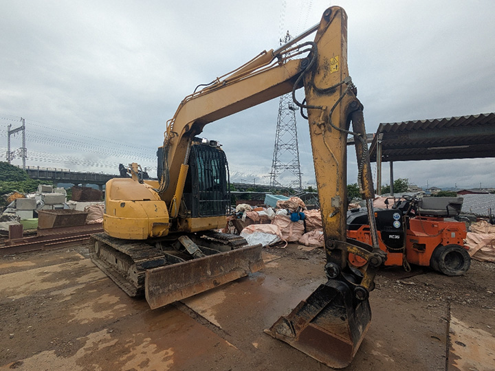 コマツ 油圧ショベル PC78US-8の買取写真3