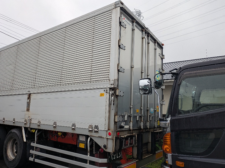 いすゞ ギガ KL-CYL23V4Zの買取写真4