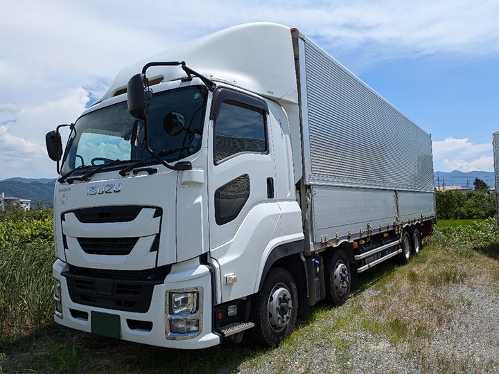いすゞ ギガ 2PG-CYJ77Cの買取写真2