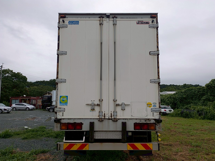 いすゞ ギガ QKG-CYL77Aの買取写真4