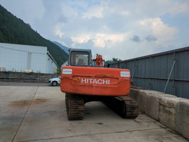 日立 油圧ショベル EX120-5の買取写真4