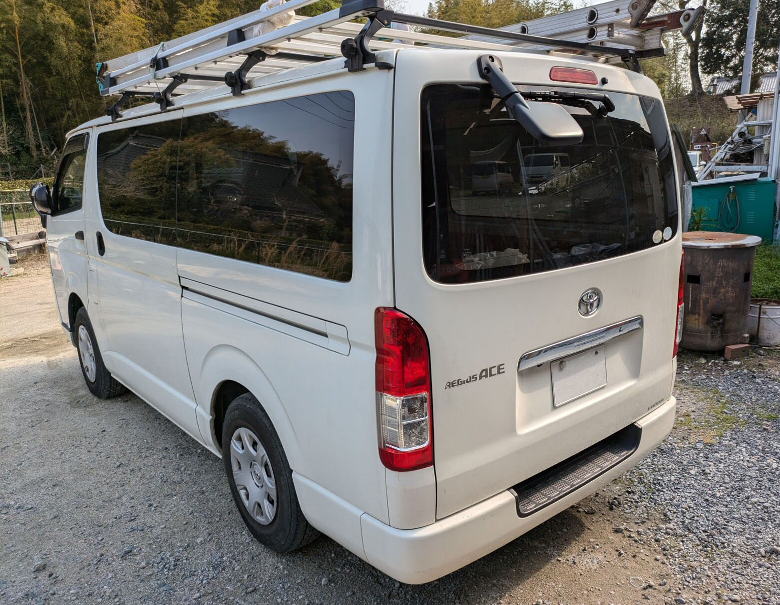 トヨタ ハイエース QDF-KDH20Vの買取写真3