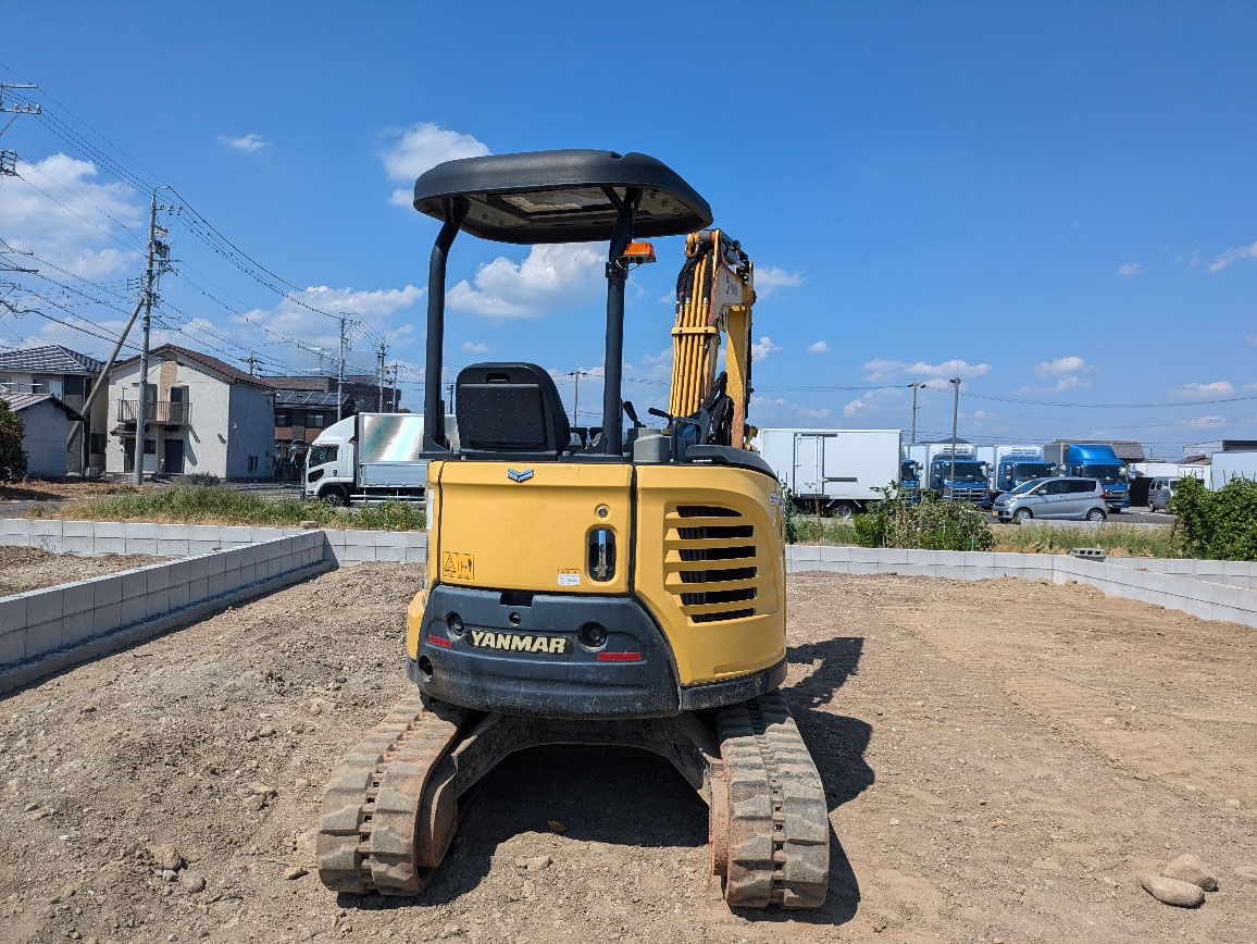 ヤンマー 油圧ショベル Vio30-6の買取写真3