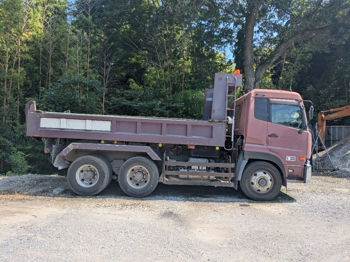 UDトラックス クオン ADG-CW4XLの買取写真4