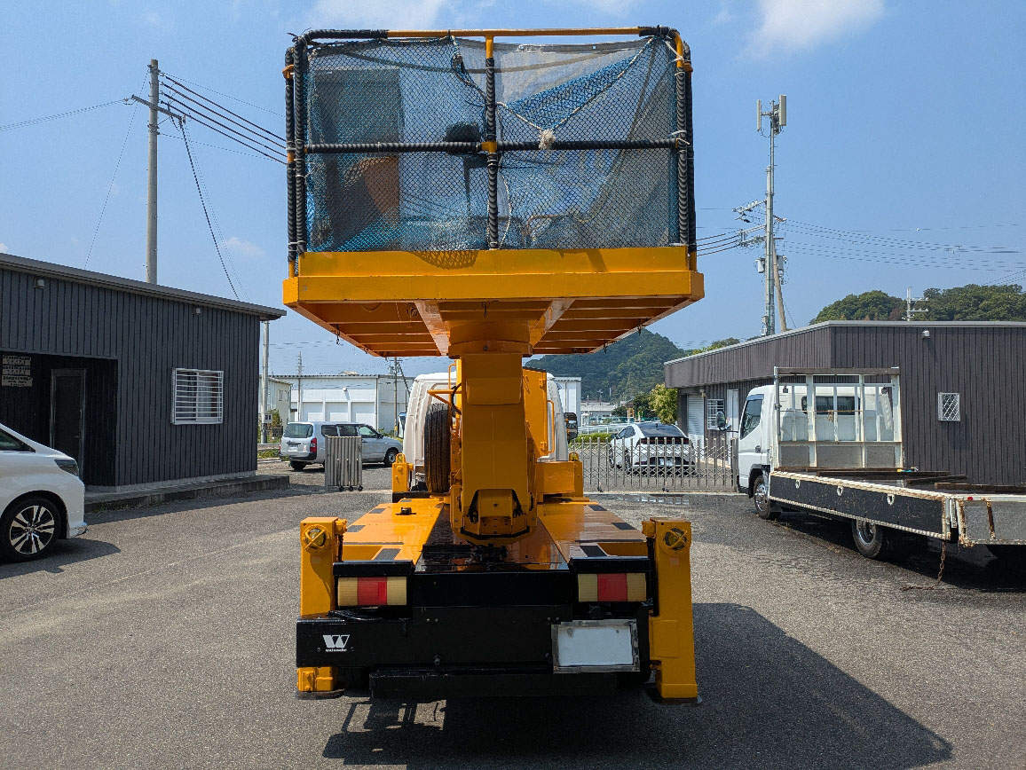 いすゞ エルフ KR-NKR81LVの買取写真4