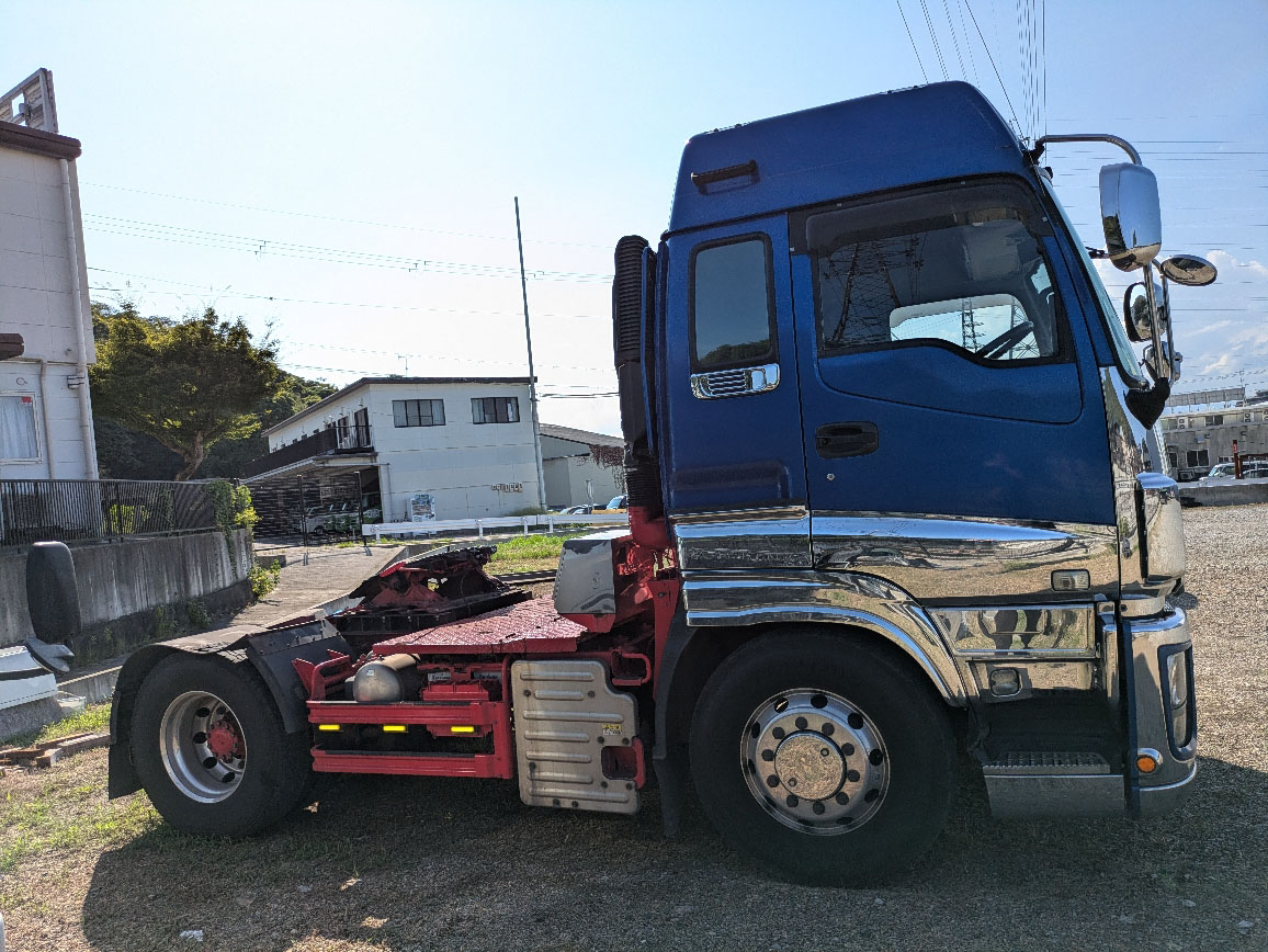 いすゞ ギガ QKG-EXD52ADの買取写真4