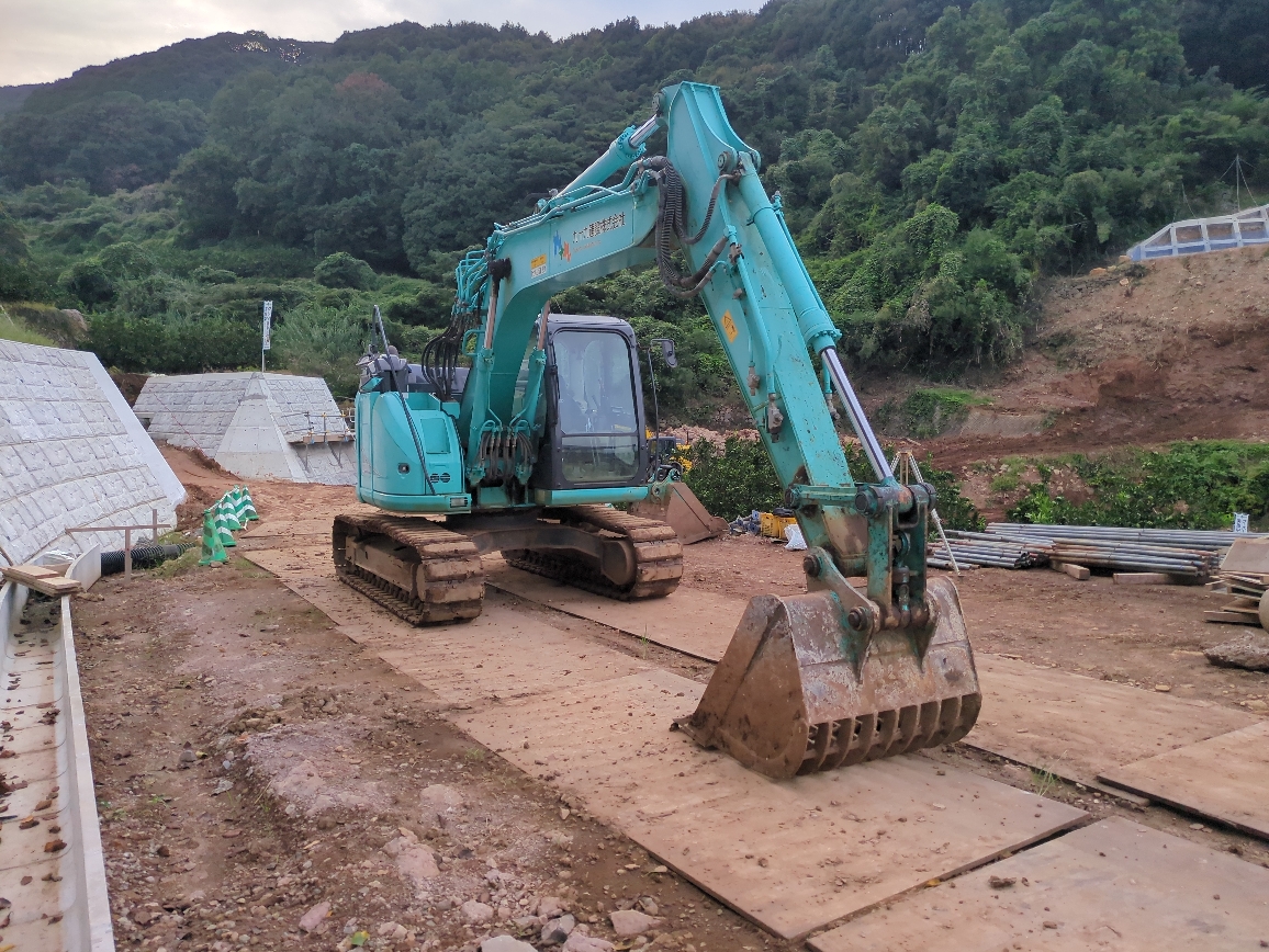 コベルコ 油圧ショベル SK125SR-5の買取写真4