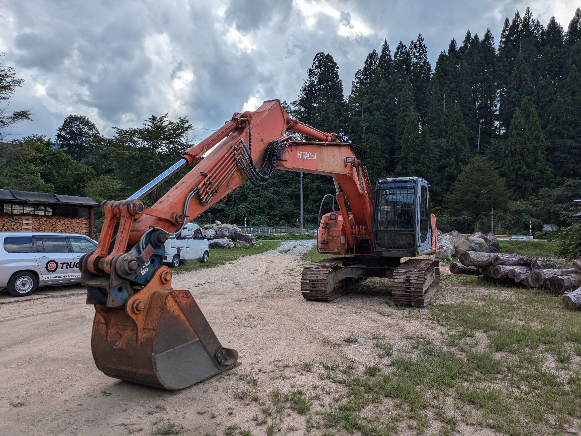日立 油圧ショベル EX150LC-5の買取写真1