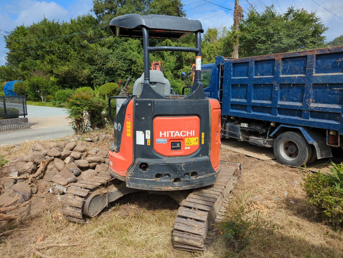 日立 油圧ショベル ZX35U-58の買取写真4