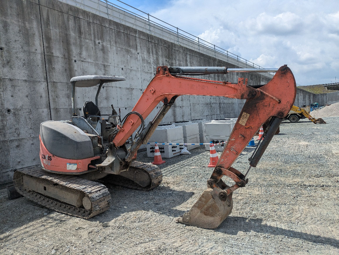 日立 油圧ショベル ZX40U-3の買取写真4