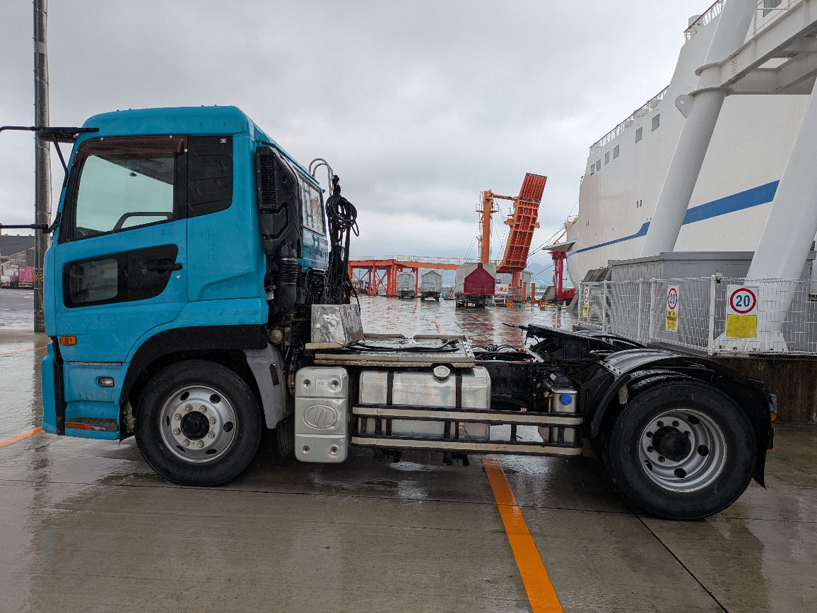 UDトラックス クオン PKG-GK4XADの買取写真3