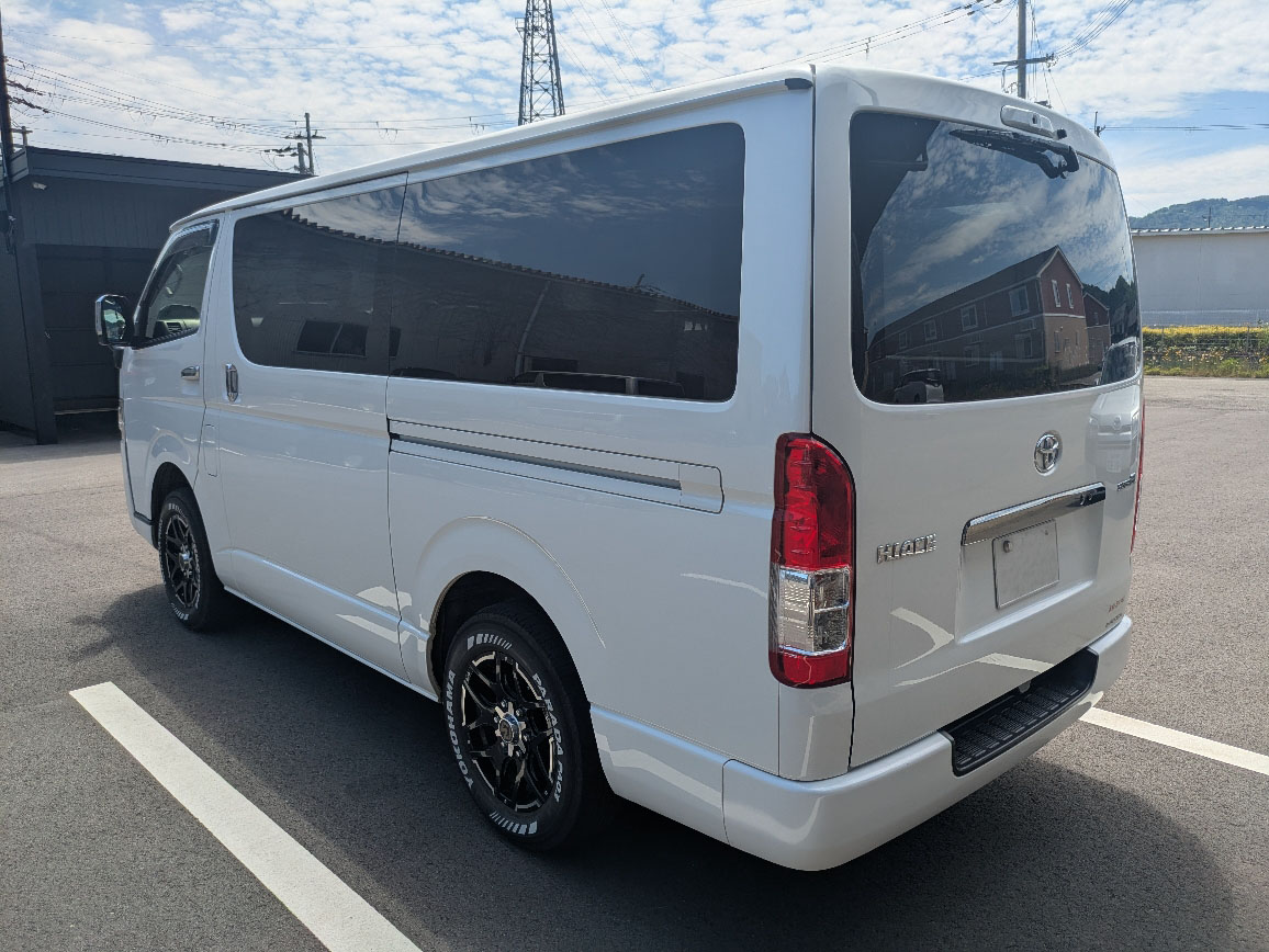 トヨタ ハイエース QDF-GDH206Vの買取写真3