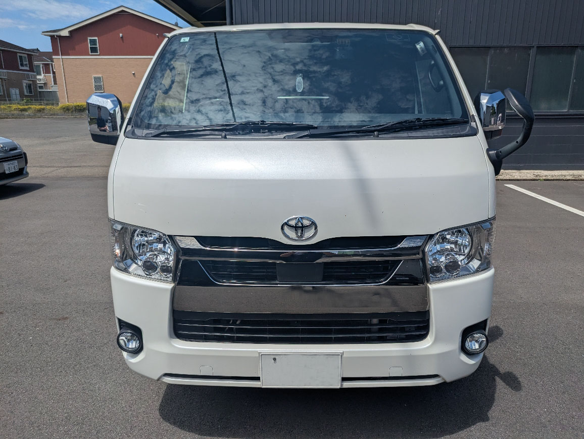 トヨタ ハイエース QDF-GDH206Vの買取写真4