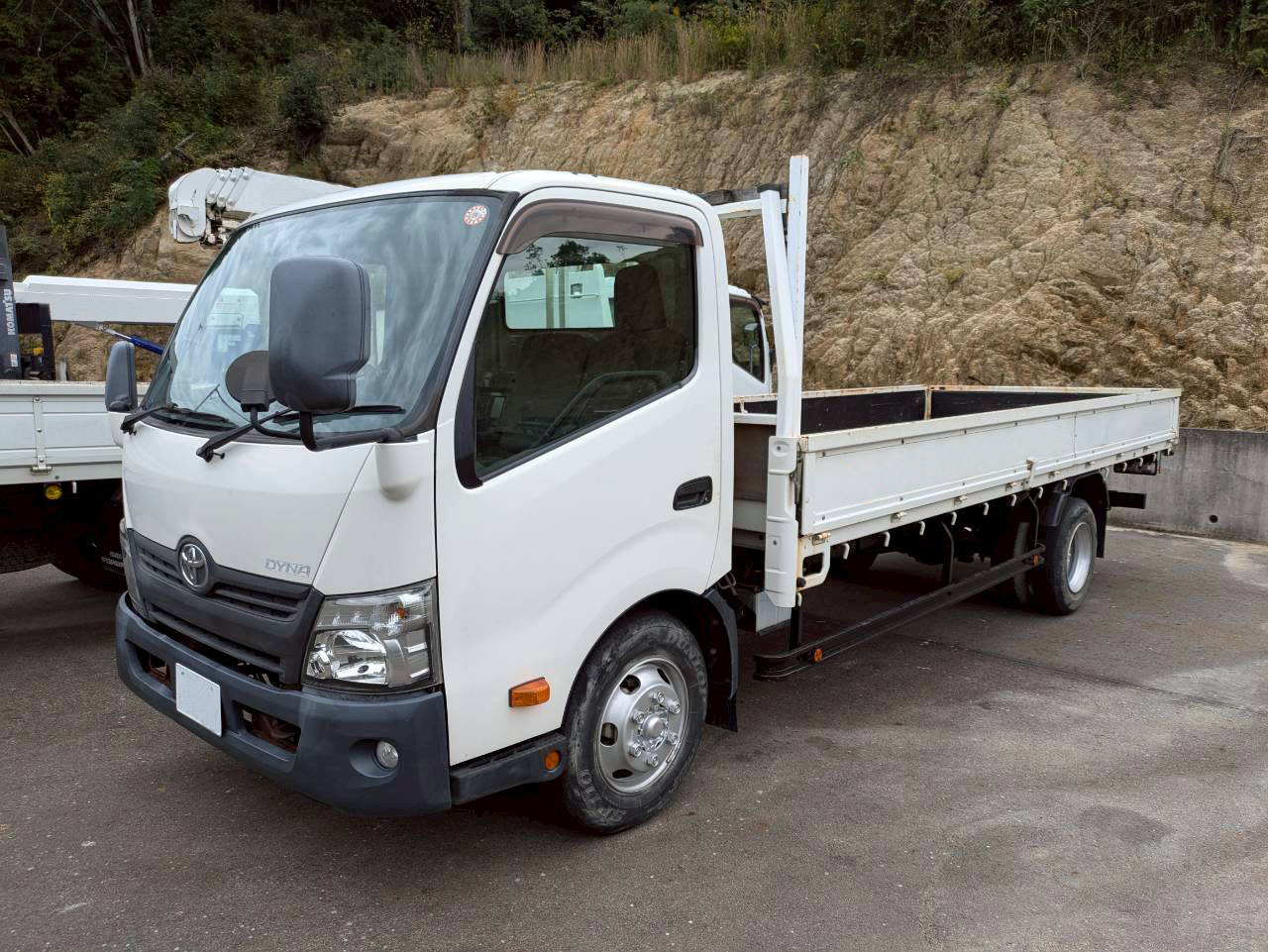 トヨタ ダイナ TKG-XZU730の買取写真2