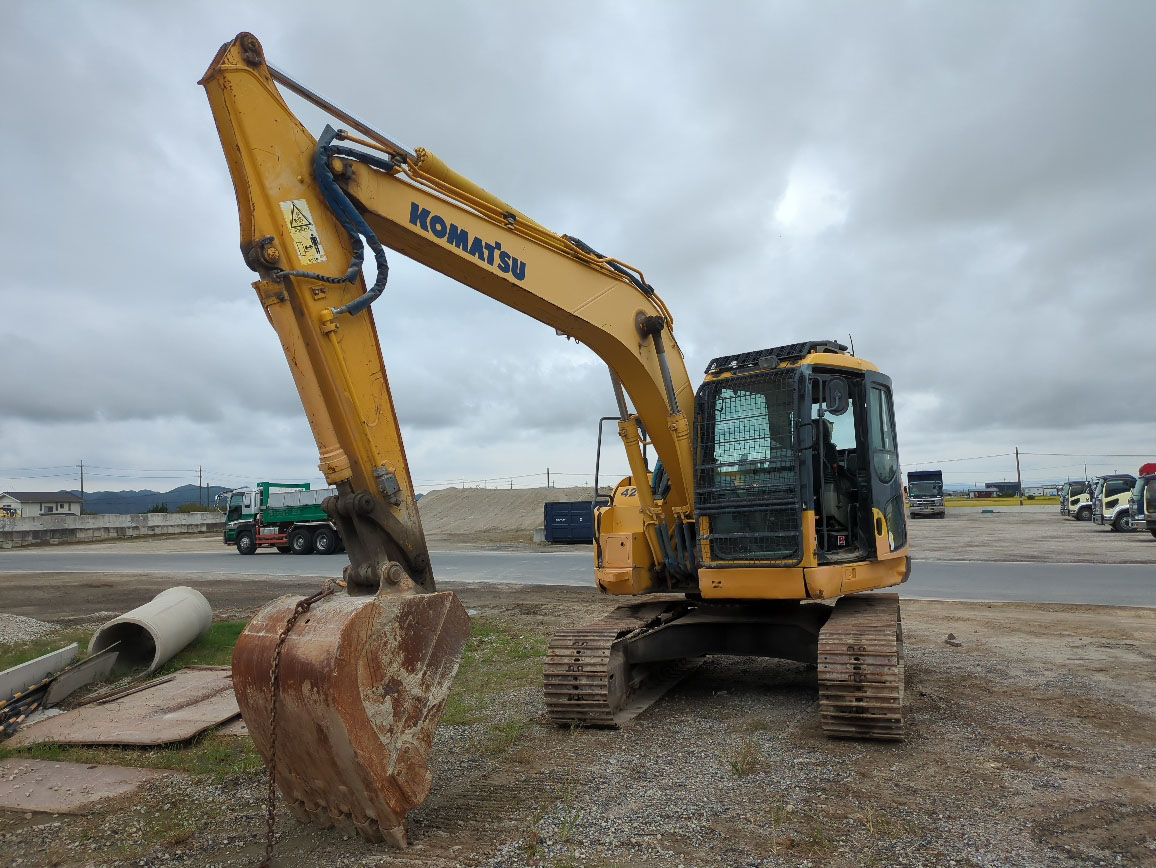 コマツ 油圧ショベル PC138US-8の買取写真1