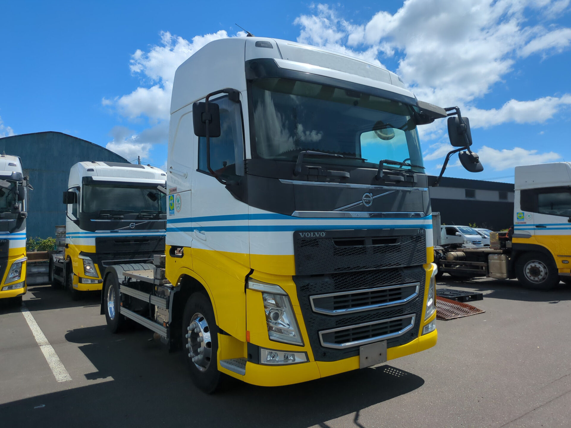 ボルボ トラクターヘッド QKG-H2TEA1の買取写真2