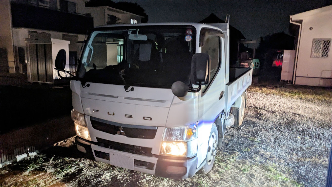 三菱ふそう キャンター 平成30年式 TPG-FBA60の買取写真