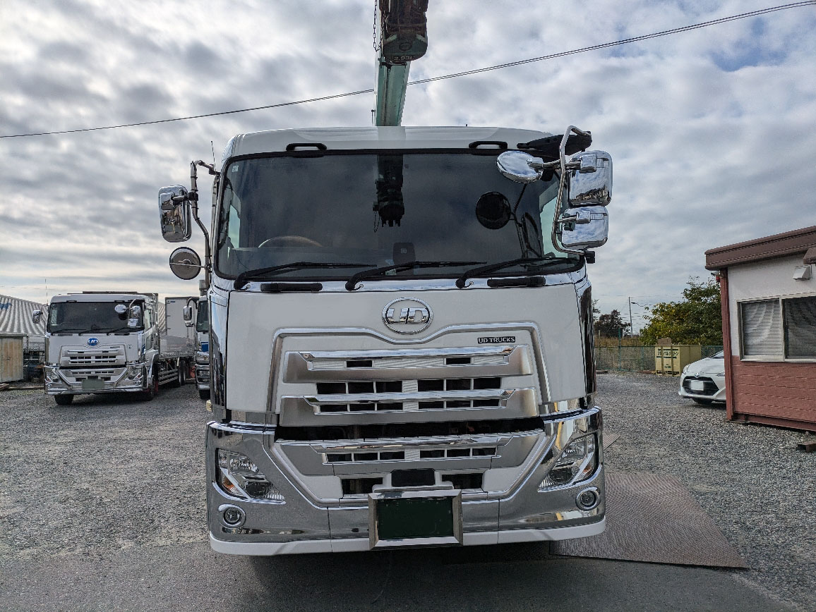 UDトラックス クオン 2PG-CW5CAの買取写真4