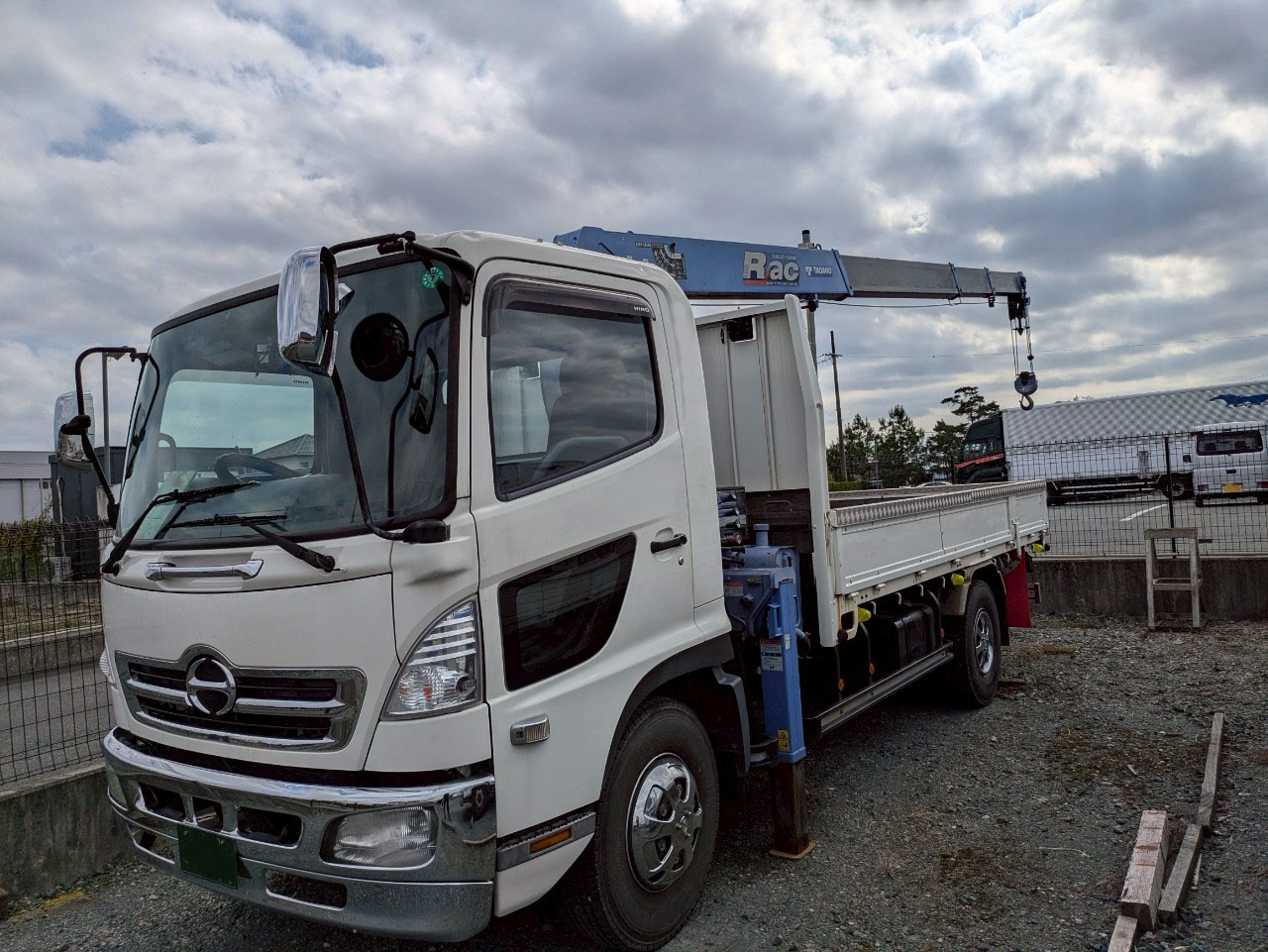 日野 レンジャー BDG-FC7JGWAの買取写真1