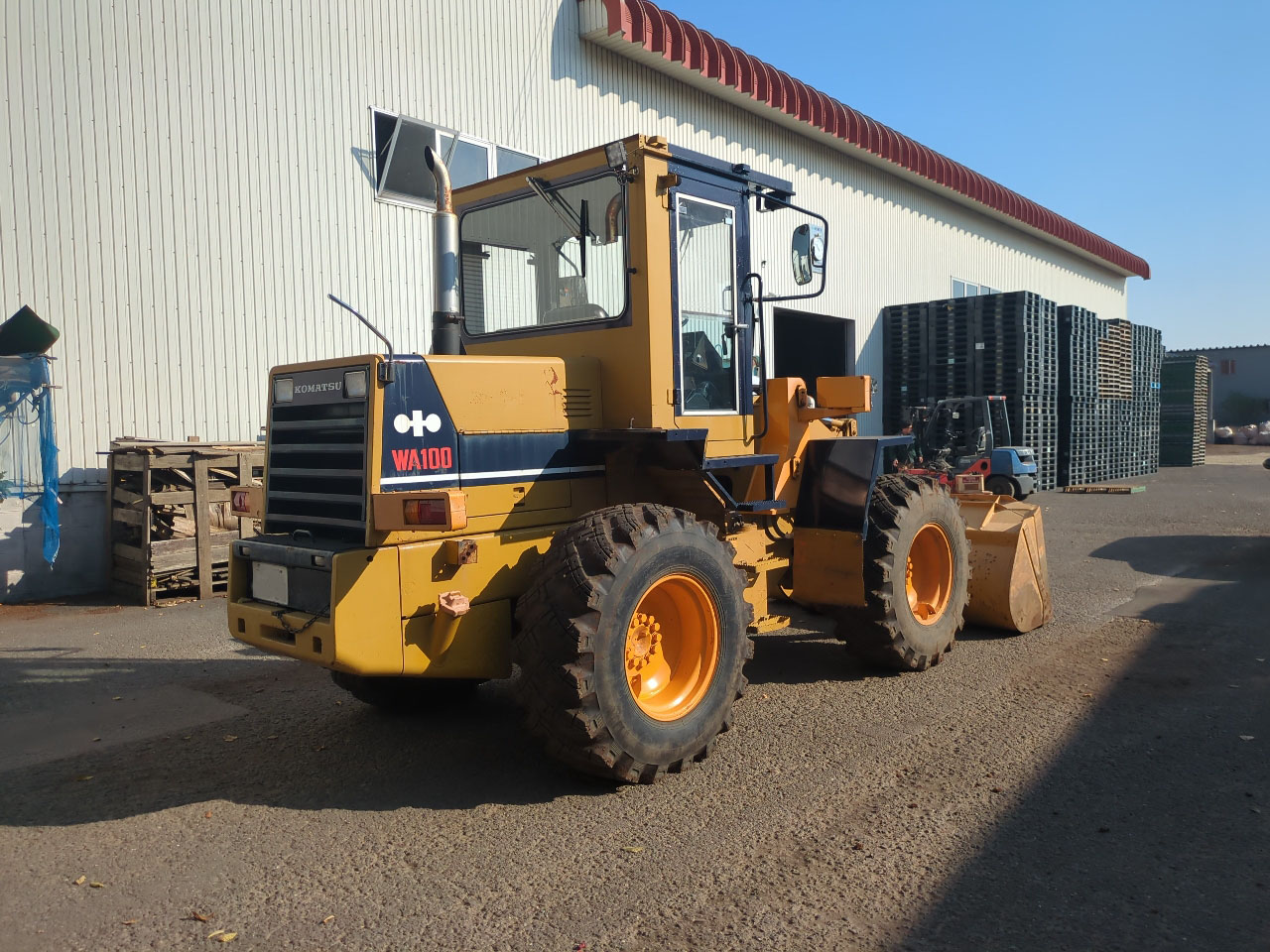 コマツ ホイールローダー WA100-1の買取写真4