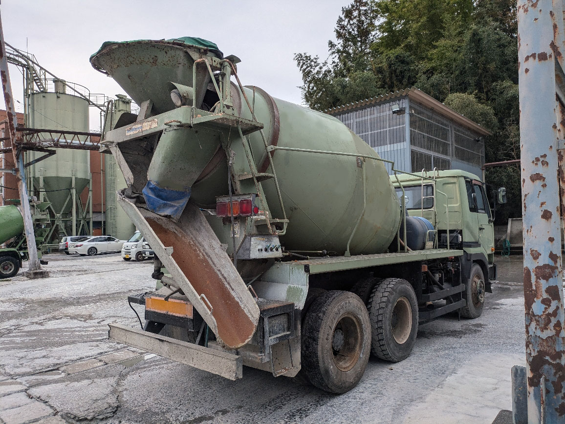 UDトラックス ビッグサム KC-CW53AHHの買取写真3