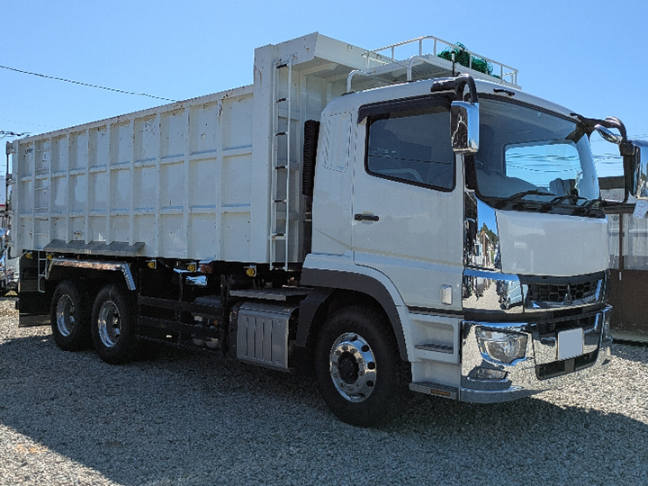 三菱ふそう スーパーグレート 令和4年式 2PG-FV70HYの買取写真