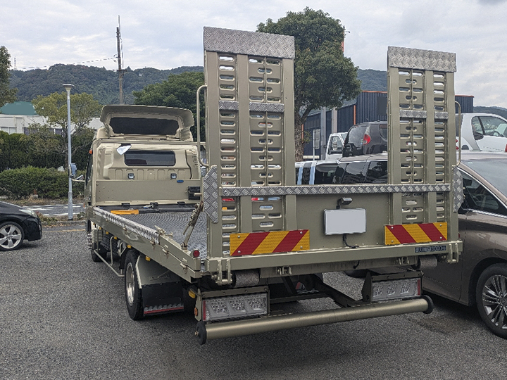 三菱ふそう キャンター 2PG-FEB80の買取写真3