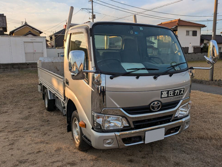 トヨタ トヨエース QDF-KDY231の買取写真1