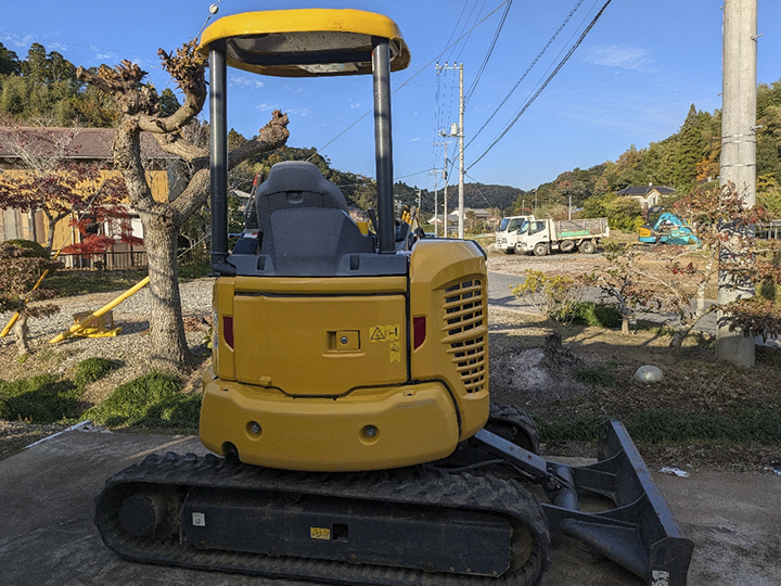 コマツ 油圧ショベル PC30MR-5の買取写真4