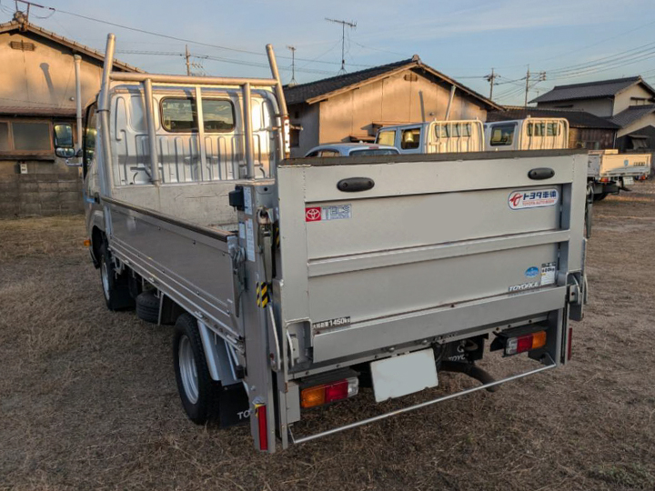 トヨタ トヨエース QDF-KDY231の買取写真3