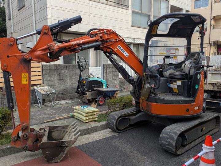 日立 油圧ショベル ZX40UR-5Bの買取写真1