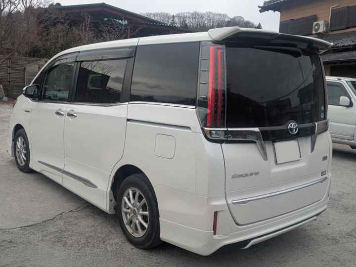 トヨタ エスクァイア DAA-ZWR80Gの買取写真3